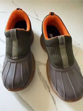 New Bass Kids Olive Green and Orange Slip-On Duck Boots size 6